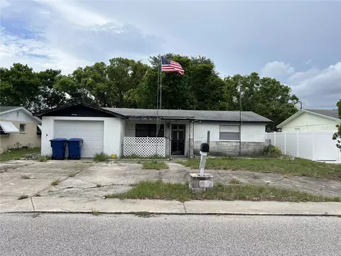 7125 Westcott Dr, Port Richey, FL 34668