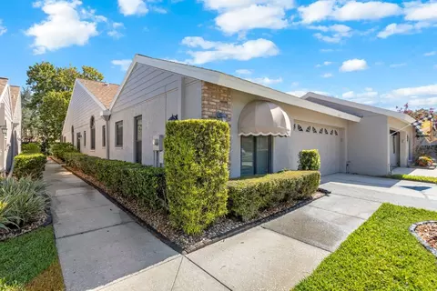 5521 Salem Square Dr S, Palm Harbor, FL 34685