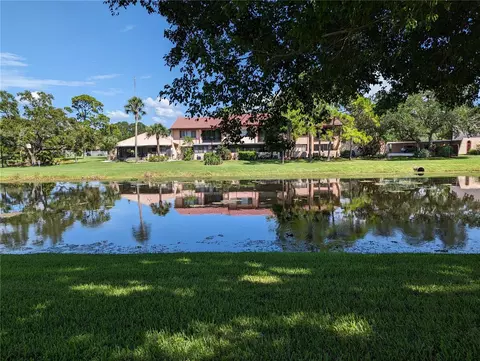 9665 86th Ave, Seminole, FL 33777