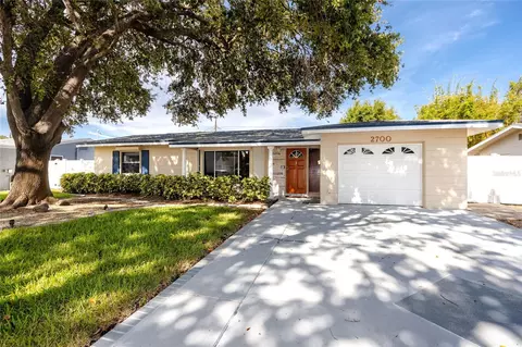 2700 59th Way N, Saint Petersburg, FL 33710