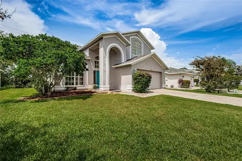 4881 Edgewater Ln, Oldsmar, FL 34677