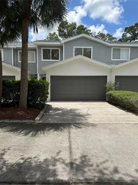 9237 Jakes Path, Largo, FL 33771