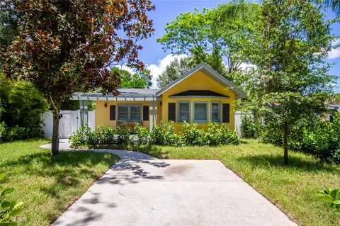 1651 27th Ave N, Saint Petersburg, FL 33713