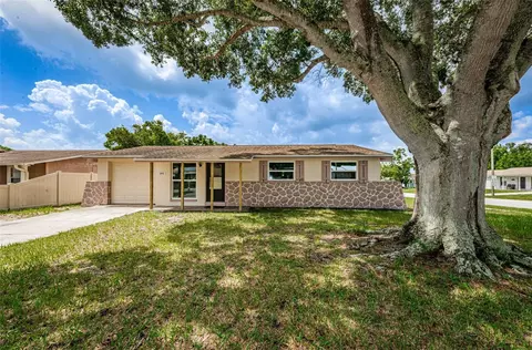 2841 Edenwood St, Clearwater, FL 33759
