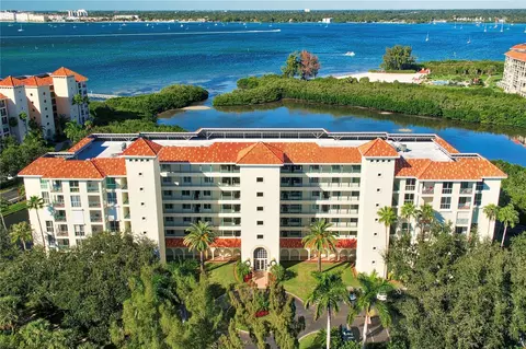 4801 Osprey Dr S #109, Saint Petersburg, FL 33711