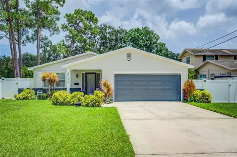 8513 Orient Way NE, Saint Petersburg, FL 33702