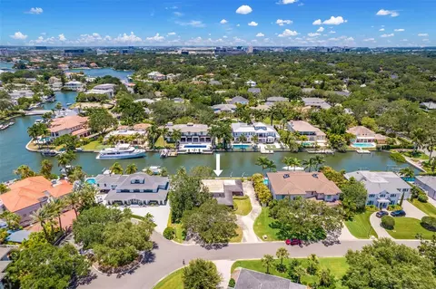 4807 Culbreath Isles Way, Tampa, FL 33629