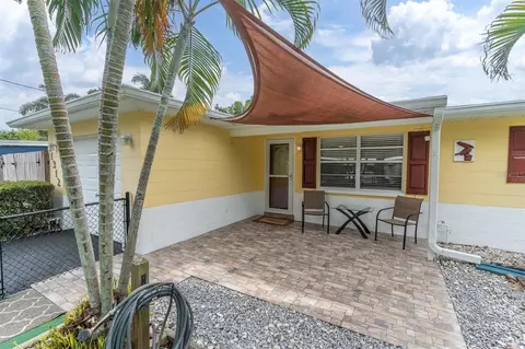 11312 103rd Ln N, Largo, FL 33773