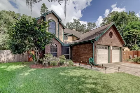 610 Greenglen Ln, Palm Harbor, FL 34684