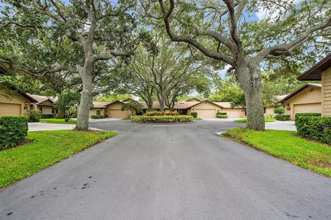 11662 Woodbridge Blvd, Seminole, FL 33772