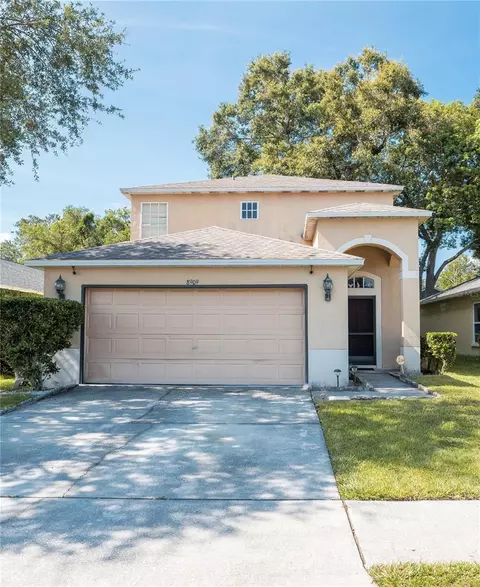 8909 Bridgeford Oaks Dr, Temple Terrace, FL 33637