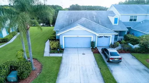 206 Hemingway Dr, Oldsmar, FL 34677