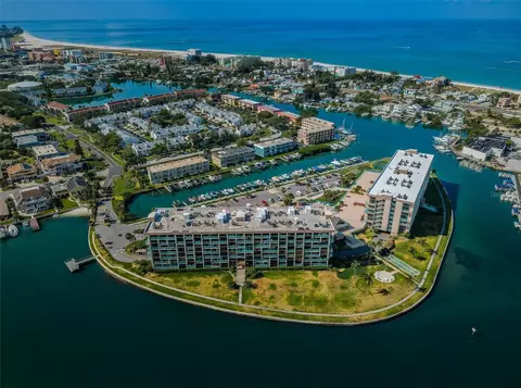 1 Key Capri #504E, Treasure Island, FL 33706