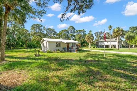 1172 Ricardo Pl NE, Saint Petersburg, FL 33702