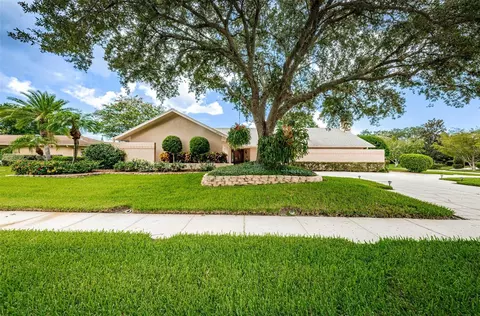 90 Arbor Ln, Oldsmar, FL 34677