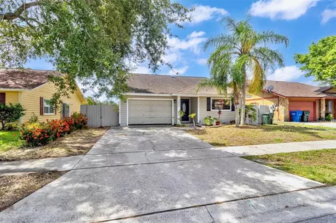 3322 Whispering Dr N, Largo, FL 33771