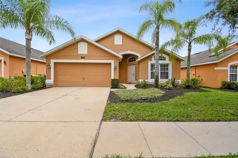 1059 Orange Cosmos Blvd, Davenport, FL 33837