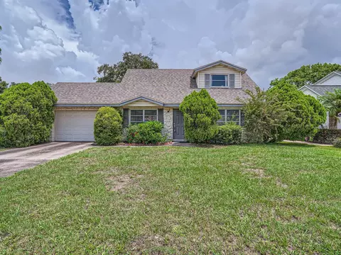 12375 83rd Ave N, Seminole, FL 33772