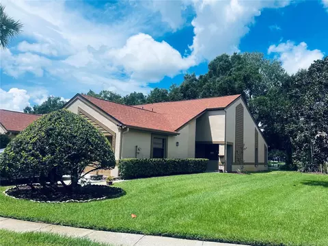 3458 Hillmoor Dr, Palm Harbor, FL 34685