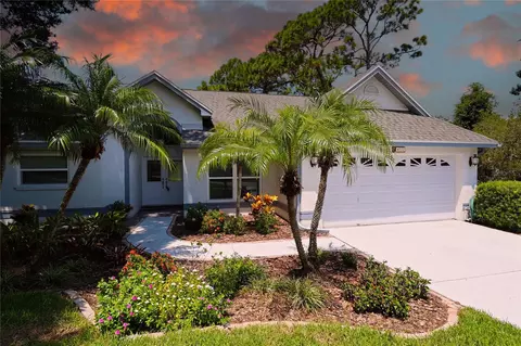 4772 Klosterman Oaks Blvd, Palm Harbor, FL 34683