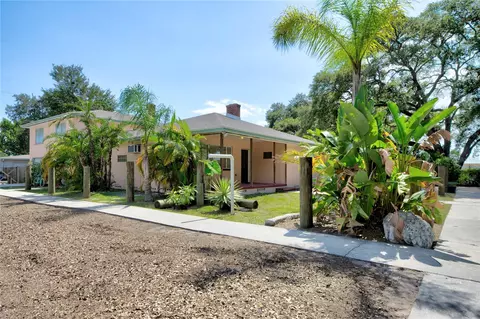 5402 9th Ave S, Gulfport, FL 33707