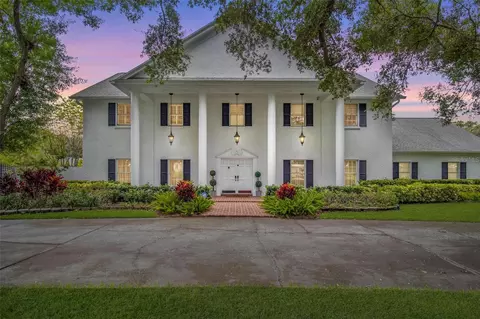 8954 143rd St, Seminole, FL 33776