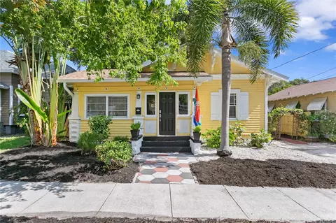 861 12th Ave N, Saint Petersburg, FL 33701