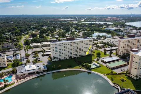 4575 Cove Cir #102, Saint Petersburg, FL 33708