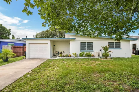 10594 104th Ave, Largo, FL 33773