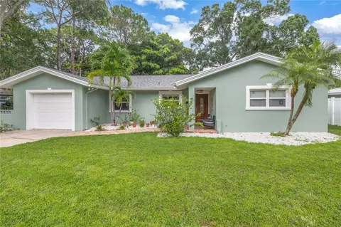 1667 N Dakota Ave NE, Saint Petersburg, FL 33703