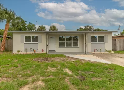 8724 94th Ave, Seminole, FL 33777