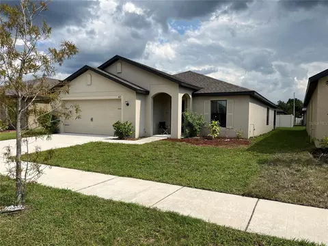 819 Chatham Walk Dr, Ruskin, FL 33570