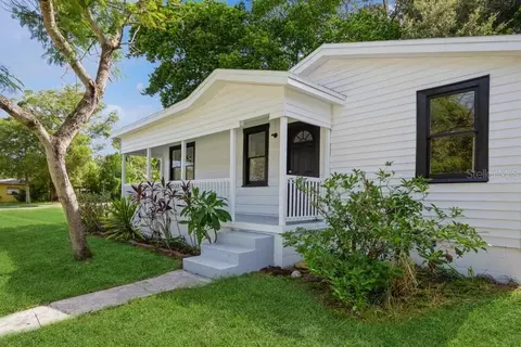 403 S Hillcrest Ave, Clearwater, FL 33756