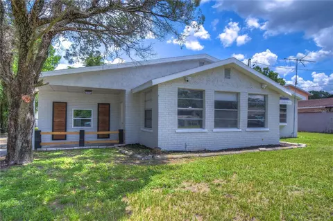 8309 N 39th St, Tampa, FL 33604
