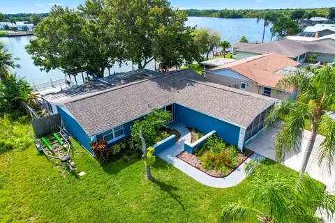 2026 Society Dr, Holiday, FL 34691
