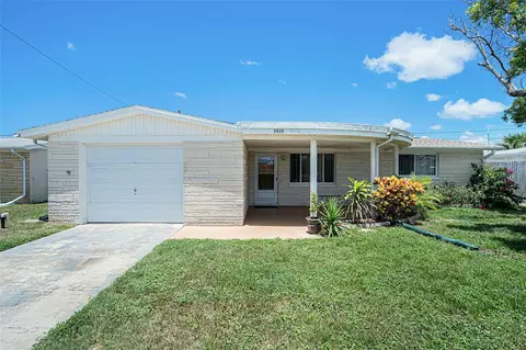 3825 Carioca Rd, Holiday, FL 34691