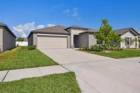 848 8th St NW, Ruskin, FL 33570