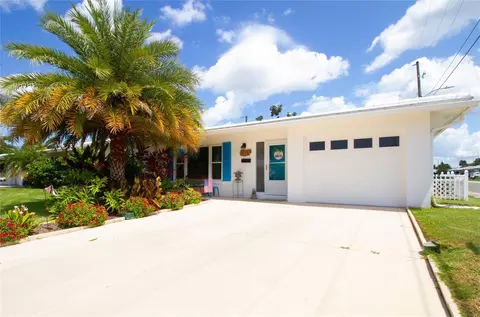 3705 98th Ave N, Pinellas Park, FL 33782