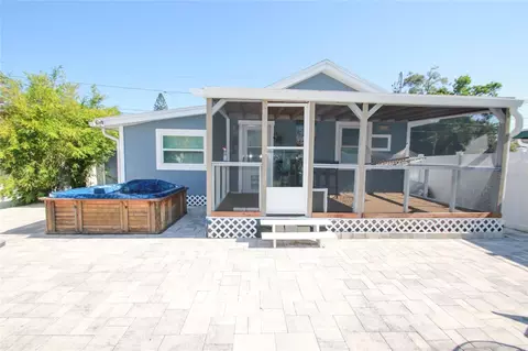 635 34th Ave N, Saint Petersburg, FL 33704