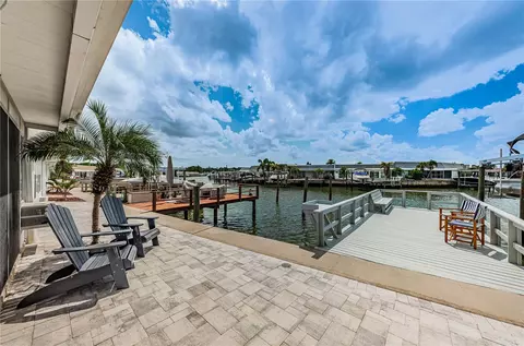 486 Boca Ciega Point Blvd N, Saint Petersburg, FL 33708