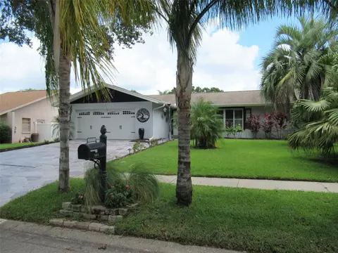 1572 Roxburg Ln, Dunedin, FL 34698