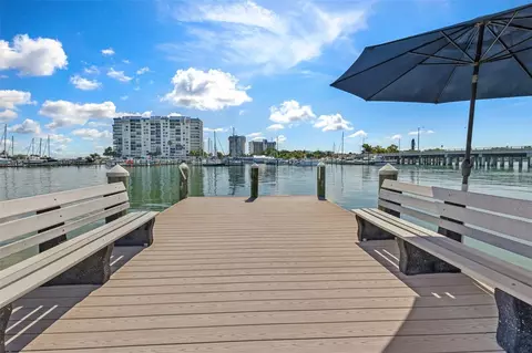 9755 Harrell Ave #106, Treasure Island, FL 33706