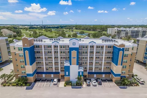 960 Starkey Rd #8305, Largo, FL 33771