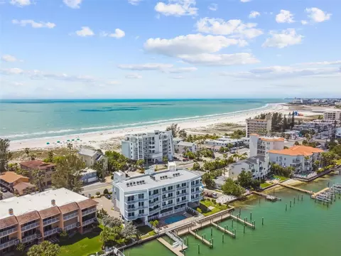 10091 Gulf Blvd #203E, Treasure Island, FL 33706