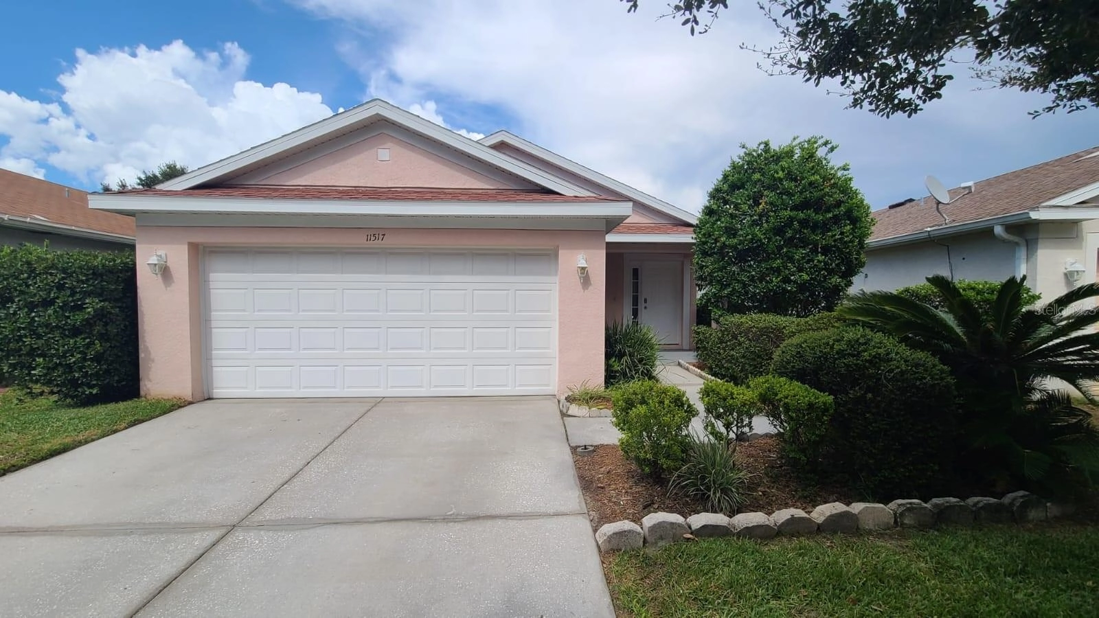 11517 Hammocks Glade Dr, Riverview, FL 33569 photo 1