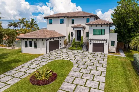 1372 80th St S, Saint Petersburg, FL 33707