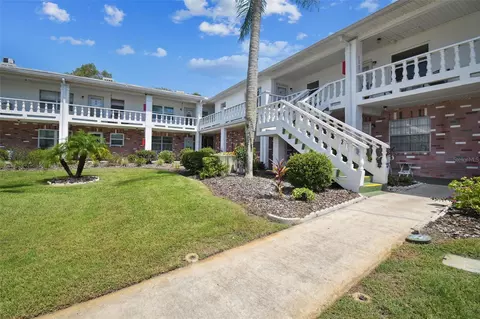 4746 Azalea Dr #214, New Port Richey, FL 34652