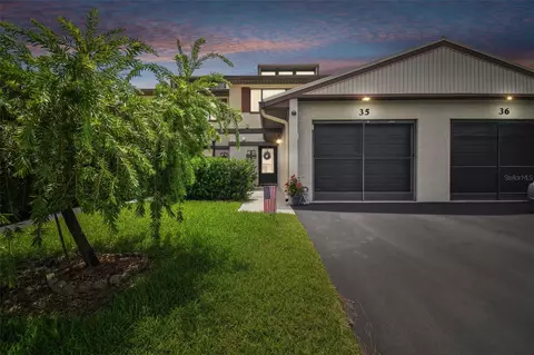 53 Douglas St #35, Homosassa, FL 34446