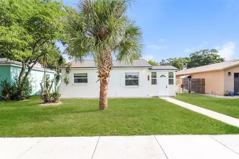 795 43rd Ave N, Saint Petersburg, FL 33703