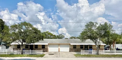1221 Illinois Ave, Palm Harbor, FL 34683